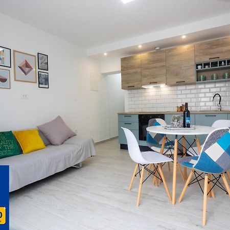 Luxury Apartments Love Kaštela Esterno foto
